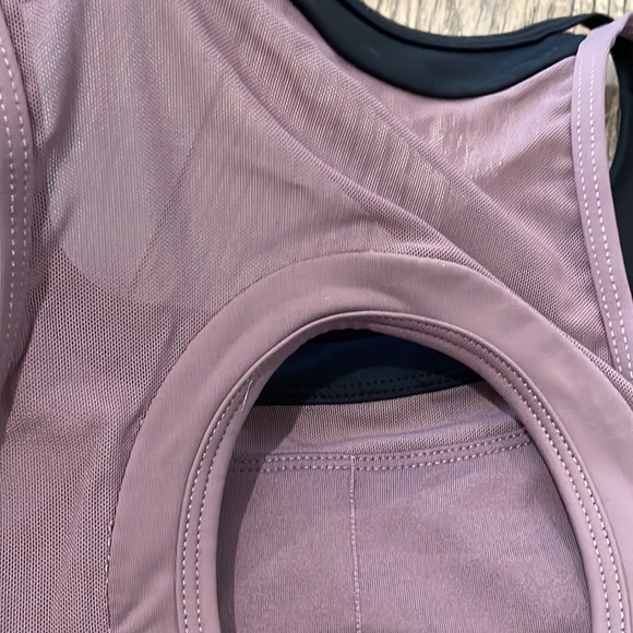 Zyia Active Lilac Clasp Sports Bra XS - Picture 6 of 9
